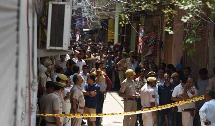 Police find 11 bodies in Delhi home