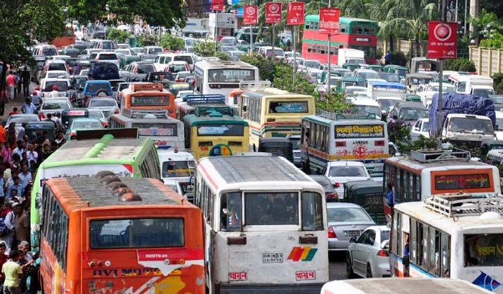 Average traffic speed 7kmph in Dhaka: Report