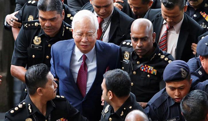 Najib Razak gets bail