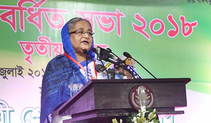 PM urges party men to go to people repeatedly