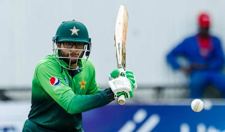 Pakistan beat Zimbabwe in first ODI