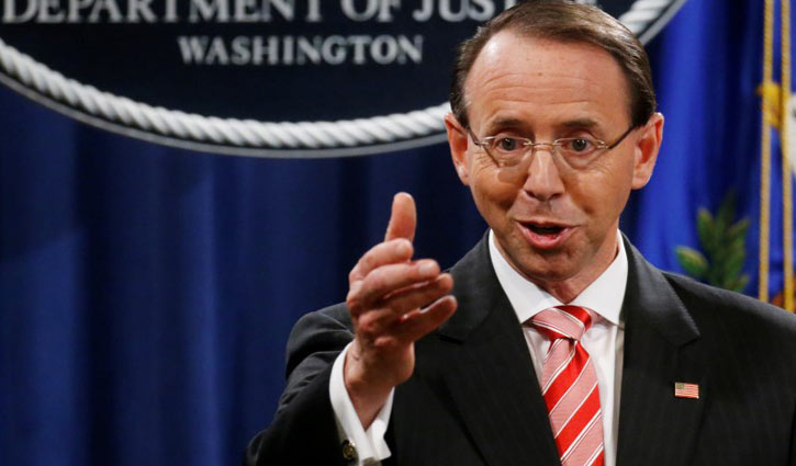 12 Russians charged with hacking DNC emails during US polls