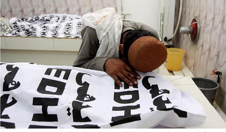 Suicide bomb kills 85 at Pakistan election rally