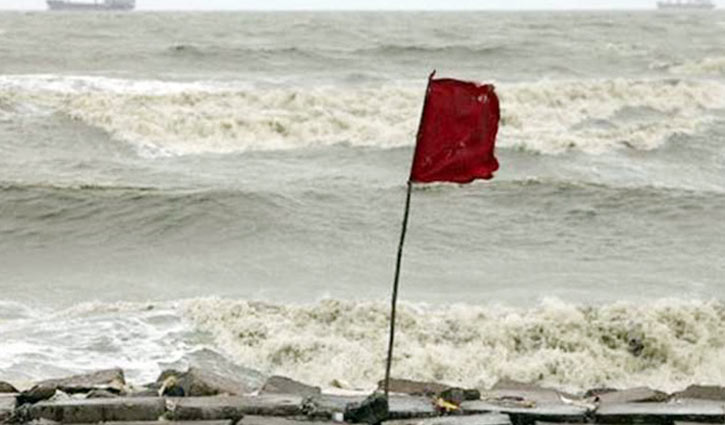 Seaports asked to hoist signal 3