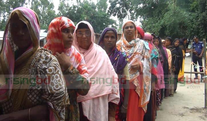 Voting in Kurigram-3 by-polls underway