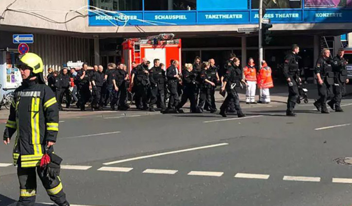 Several dead as van drives into German crowd