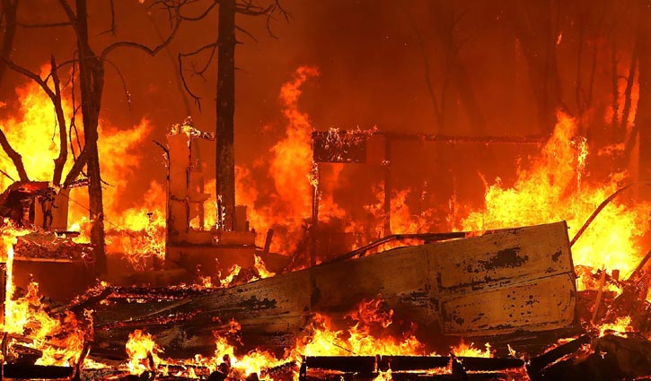 Death toll in California wildfires rises to 31