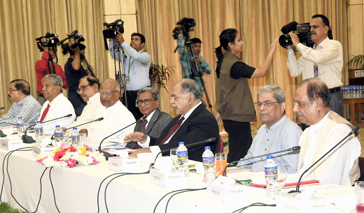 Oikyafront leaders join dialogue at Ganabhaban