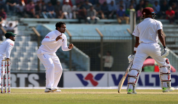 Taijul takes five, Bangladesh sight victory