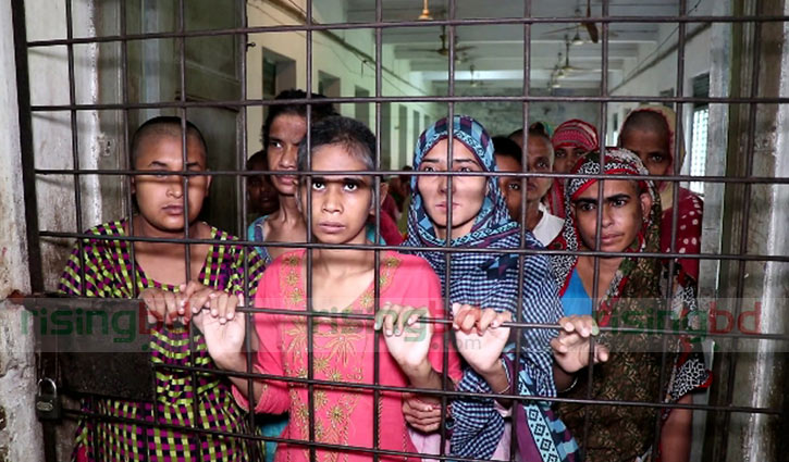 পাবনা মানসিক হাসপাতালে পুরোনো রোগীরাই ভর্তি হচ্ছে বারবার!