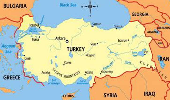 15 killed as truck carrying migrants crashes in Turkey