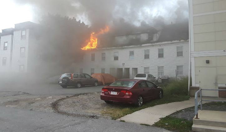 70 explosions near Boston, 1 dead