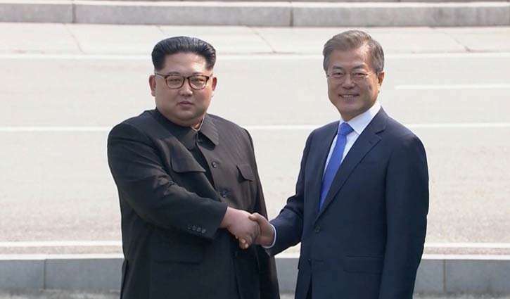  Moon and Kim meet for nuclear talks