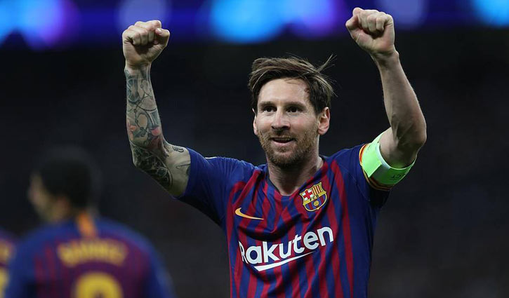 Messi scores twice as Barca hold off Spurs comeback