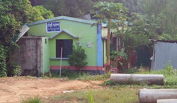 Rab drive at suspected militant den in Mirsarai