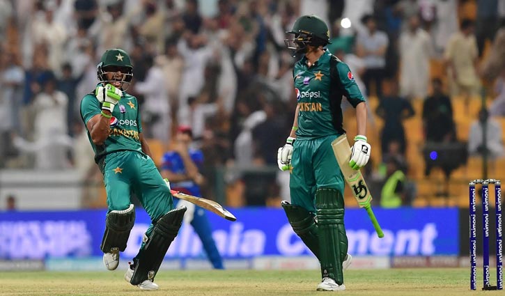 Pakistan beat Afghanistan in nail-biting Asia Cup encounter