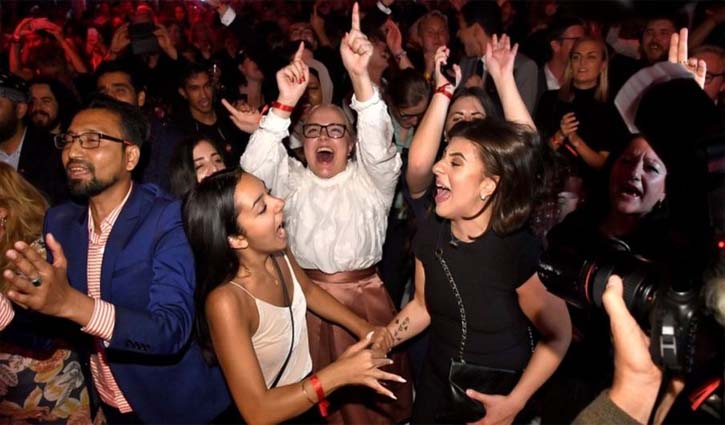 Swedish election: Main blocs neck and neck as nationalists gain