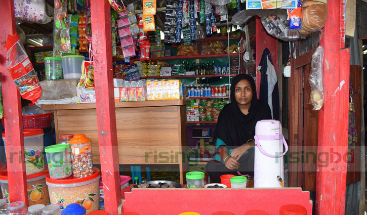 অনটনে নারী প্রধান পরিবার অনটনে নারী প্রধান পরিবার