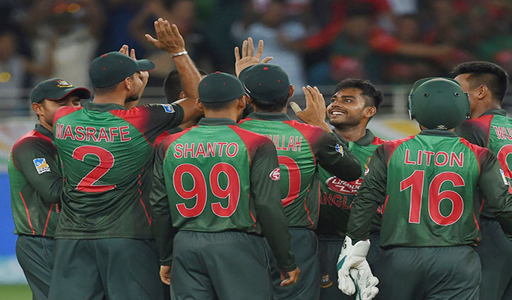 রুদ্ধশ্বাস ম্যাচ জিতে টিকে রইল বাংলাদেশ রুদ্ধশ্বাস ম্যাচ জিতে টিকে রইল বাংলাদেশ