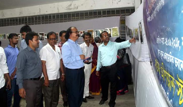 ‘বেকার হোস্টেলে বঙ্গবন্ধু’ শীর্ষক আলোকচিত্র প্রদর্শনী ‘বেকার হোস্টেলে বঙ্গবন্ধু’ শীর্ষক আলোকচিত্র প্রদর্শনী