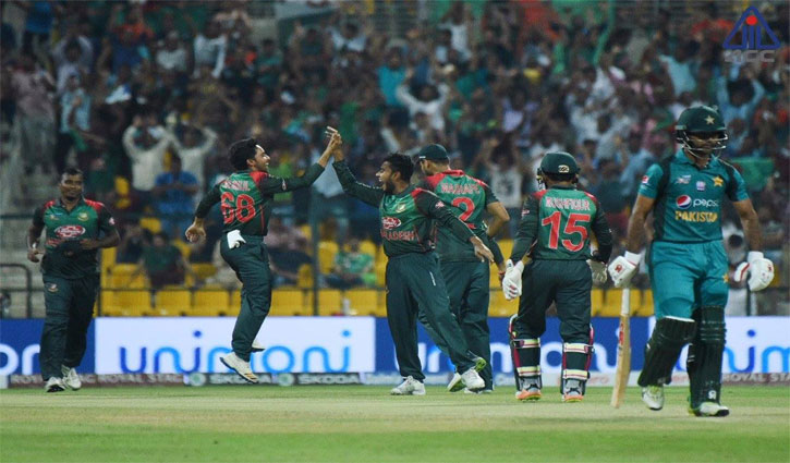 Bangladesh beat Pakistan to reach Asia Cup final