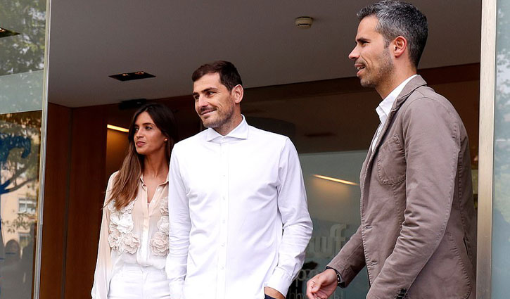 World Cup-winning goalkeeper Casillas discharged from hospital