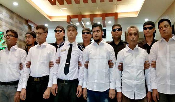 Six fake Customs officials sent to jail