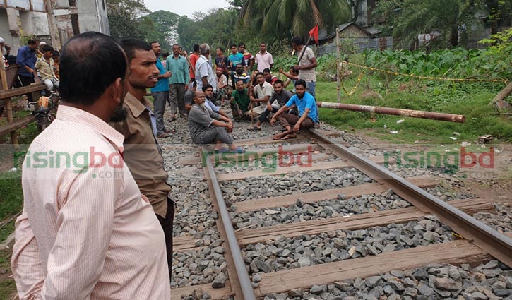 Khulna jute mill workers continue protests