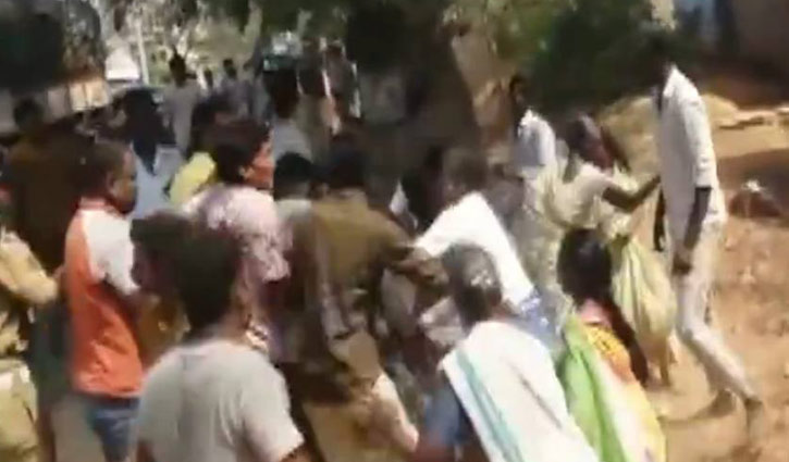 2 killed in poll-related clash in Andhra Pradesh