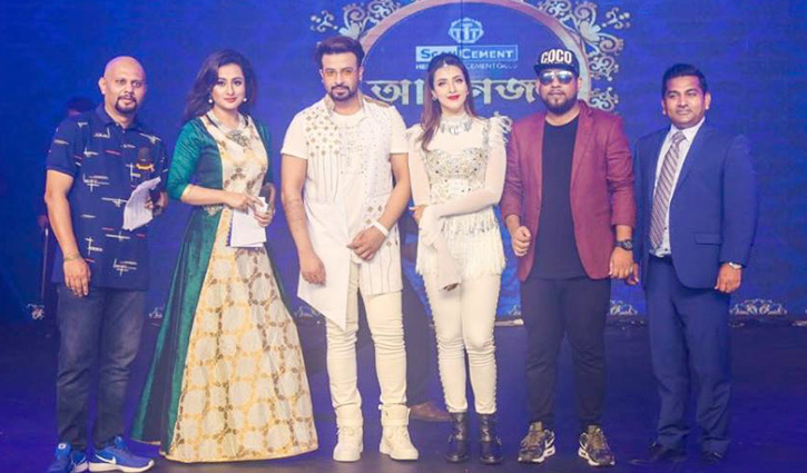 বগুড়ায় দর্শক মাতালেন একঝাঁক তারকা