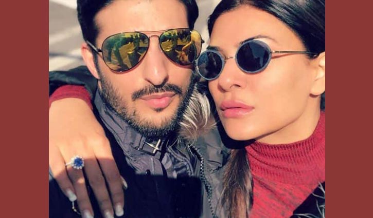 Sushmita Sen engaged to boyfriend Rohman Shawl?