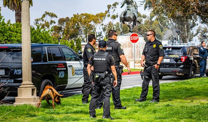 যুক্তরাষ্ট্রের সিনাগগে গুলি, এক নারী নিহত