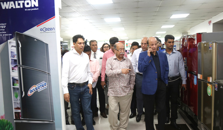 Industries minister and state minister visit Walton factory   