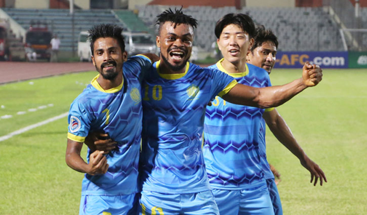 ইতিহাস গড়ার হাতছানি আবাহনীর 