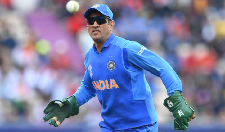 দক্ষিণ আফ্রিকার বিপক্ষেও নেই ধোনি