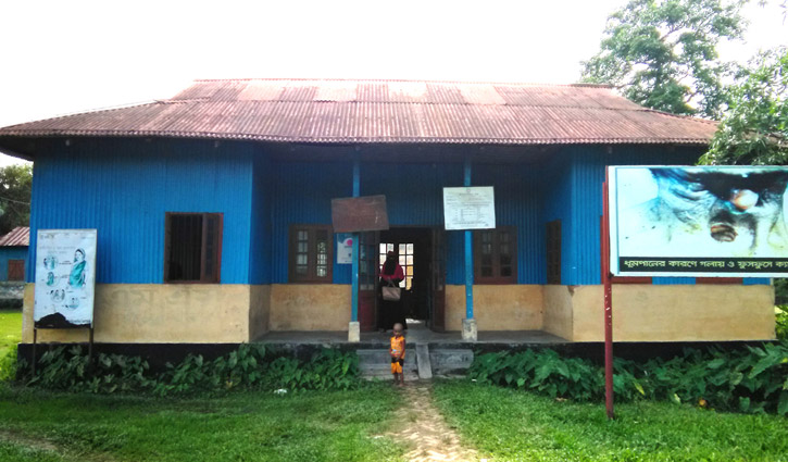 যেখানে দেড় লক্ষাধিক লোকের জন্য একজন ডাক্তার!