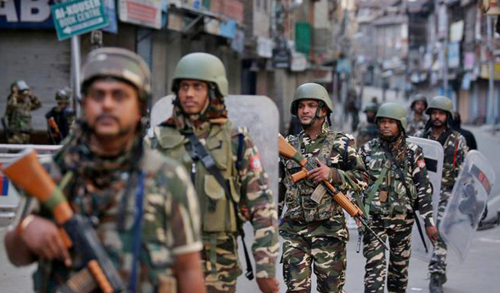 Thousands protest in Kashmir over new status