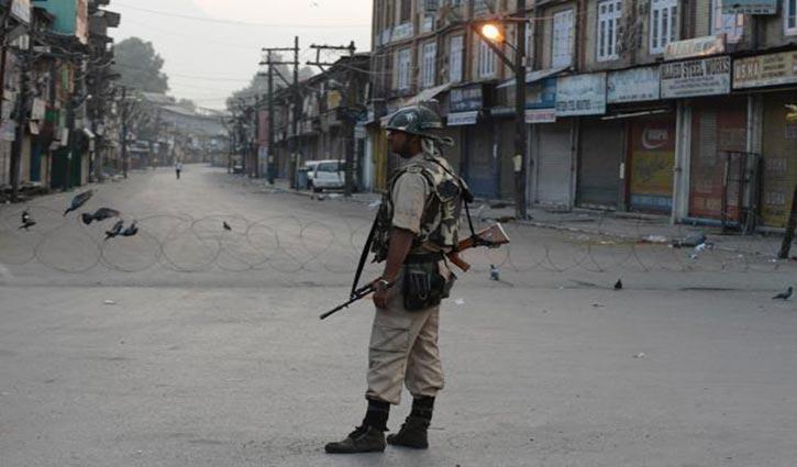 Restrictions reimposed in Kashmir
