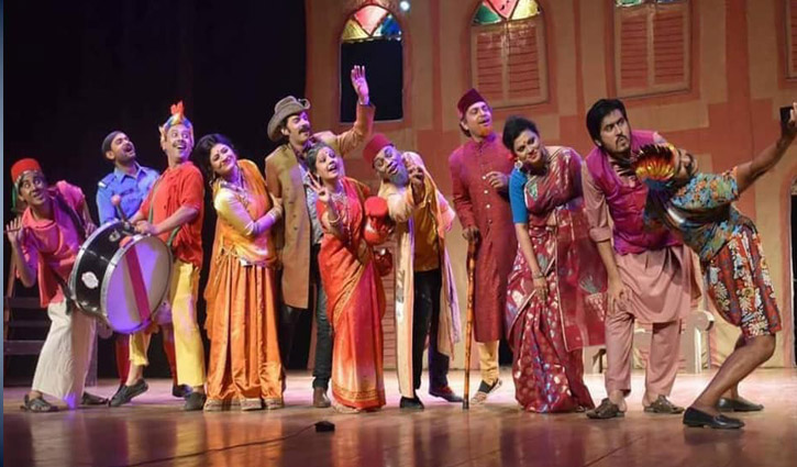 মঞ্চশিল্পীদের জন্য ‘কঞ্জুস’ মঞ্চশিল্পীদের জন্য ‘কঞ্জুস’