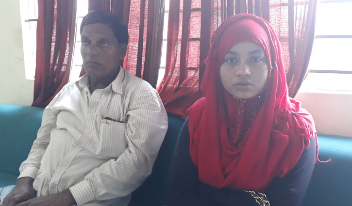 Rohingya woman among 2 held at passport office