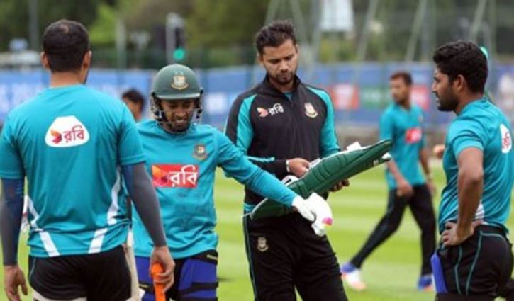 মাশরাফিকে নিয়ে বাংলাদেশের কন্ডিশনিং ক্যাম্প মাশরাফিকে নিয়ে বাংলাদেশের কন্ডিশনিং ক্যাম্প