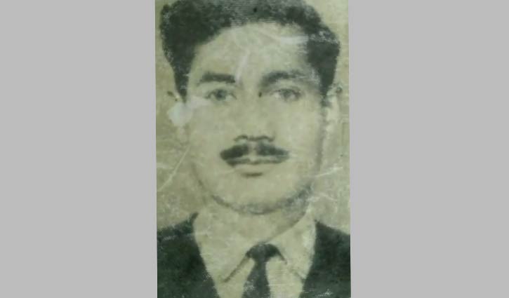 মুক্তিযোদ্ধা আনোয়ারের শেষ স্মৃতিচিহ্নও নিশ্চিহ্নপ্রায় মুক্তিযোদ্ধা আনোয়ারের শেষ স্মৃতিচিহ্নও নিশ্চিহ্নপ্রায়
