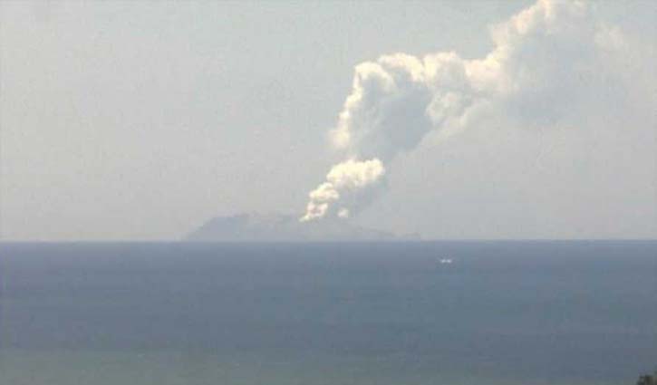 New Zealand volcano eruption kills five