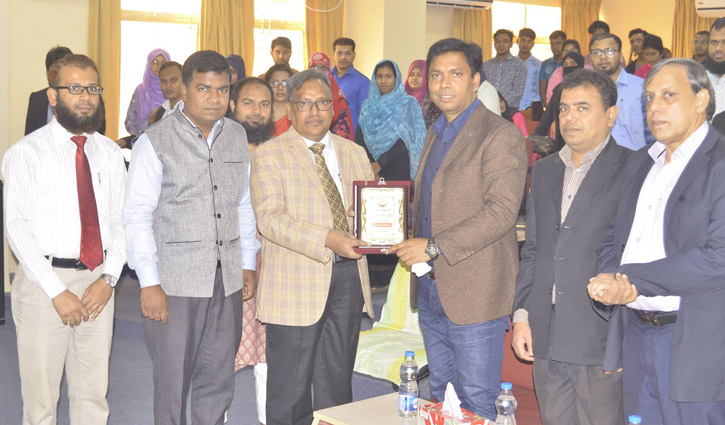 যবিপ্রবির গণিতের সেমিনারে অস্ট্রেলীয় গবেষক যবিপ্রবির গণিতের সেমিনারে অস্ট্রেলীয় গবেষক