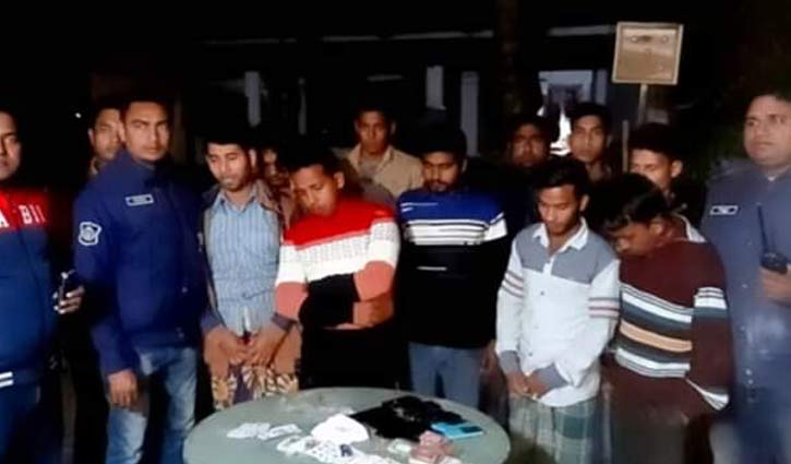 10 gamblers arrested with equipment in Satkhira