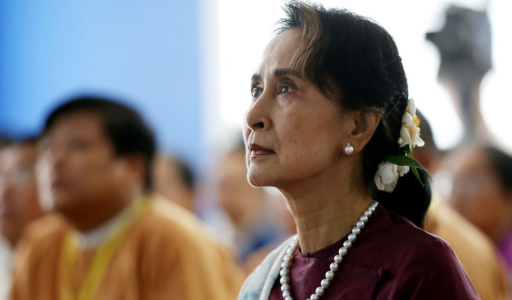  Suu Kyi to defend national interest in Hague