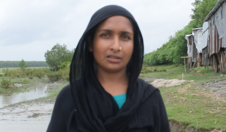 শিরিন তবু মাথা নোয়াবার নয়