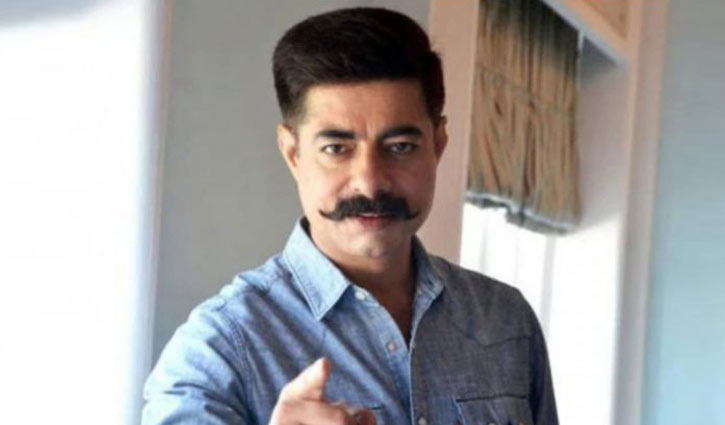 শিক্ষার্থীদের পাশে দাঁড়িয়ে চাকরি খোয়ালেন অভিনেতা