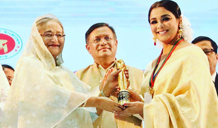 ‘আমার মতো ক্ষুদ্র অভিনেত্রীর কাছে এটা অনেক বড় প্রাপ্তি’ ‘আমার মতো ক্ষুদ্র অভিনেত্রীর কাছে এটা অনেক বড় প্রাপ্তি’