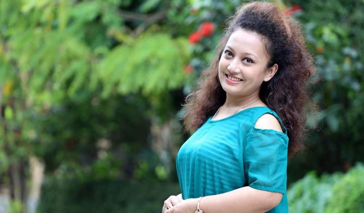 ‘কপাল পুড়ল’ নিশিতার